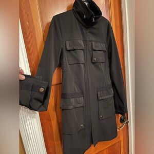 T TAHARI women’s Jacket